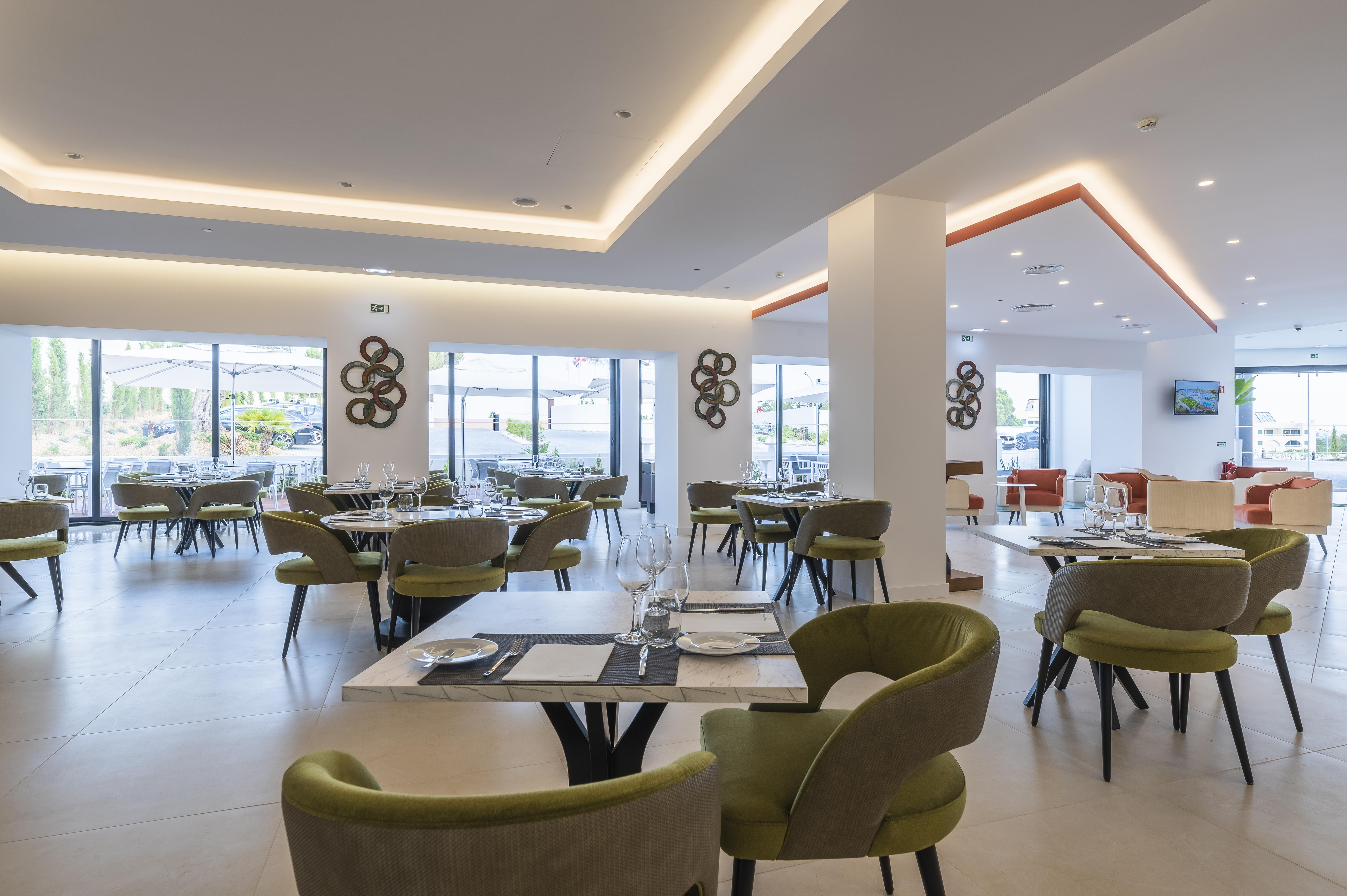 Regency Salgados Hotel & Spa Albufeira Exterior photo
